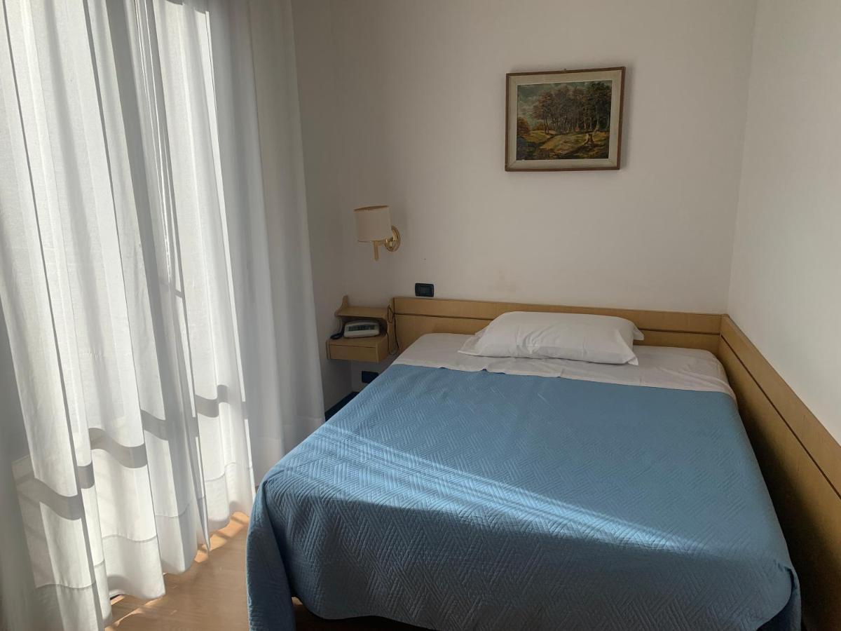 Hotel Angiolino Chianciano Terme Exterior foto