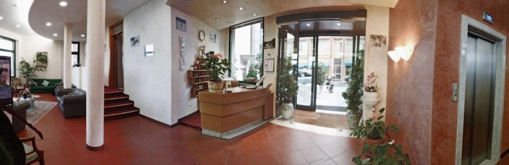 Hotel Angiolino Chianciano Terme Exterior foto