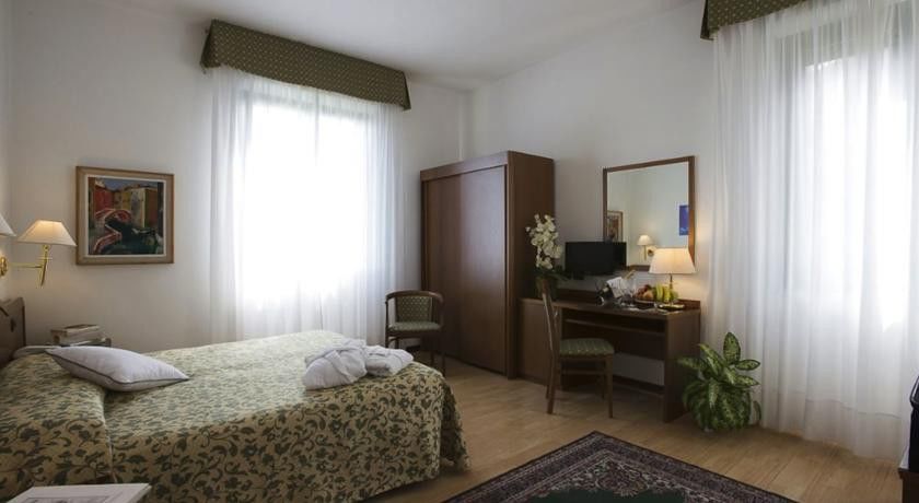 Hotel Angiolino Chianciano Terme Exterior foto